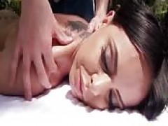Massage und Oralsex